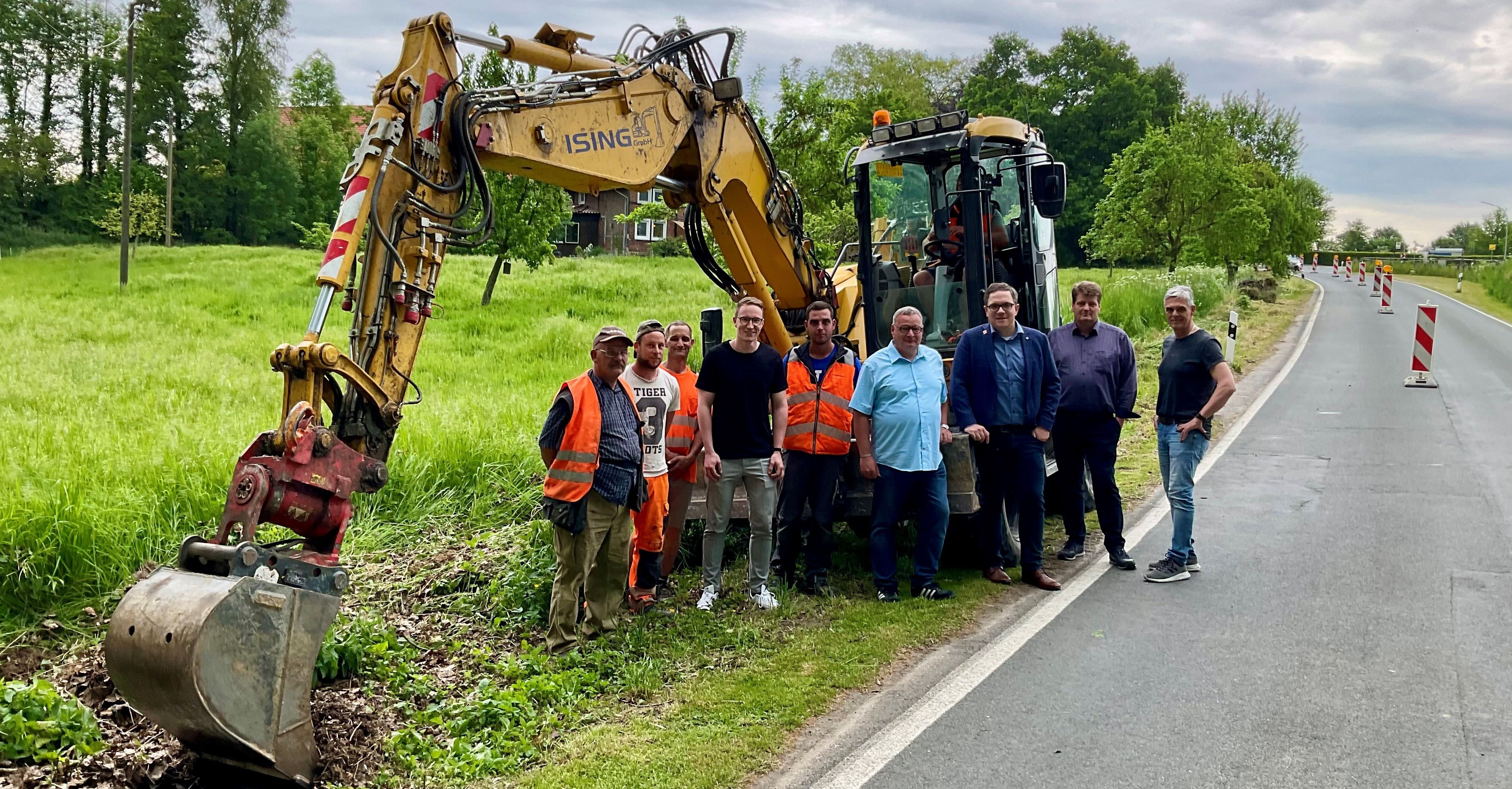 Baubeginn für Bürgerradweg zwischen Wiggeringhausen und Horn