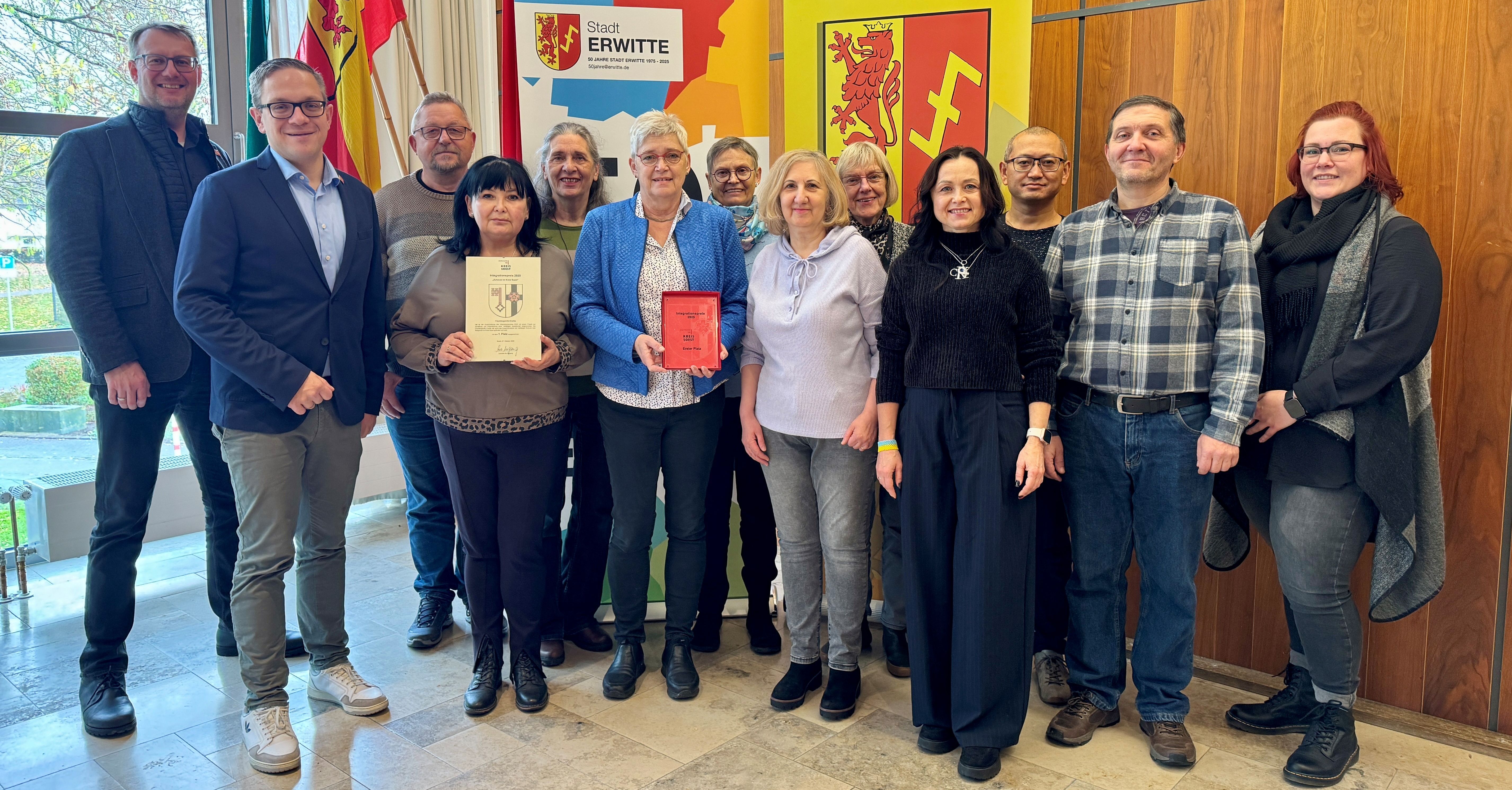 Die Flüchtlingshilfe Erwitte freut sich über die Würdigung von Rat und Verwaltung über das ehrenamtliche Engagement.