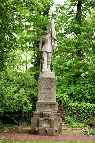 Das Kriegerdenkmal, wo es heute steht (Foto: Dirk Vaartjes)